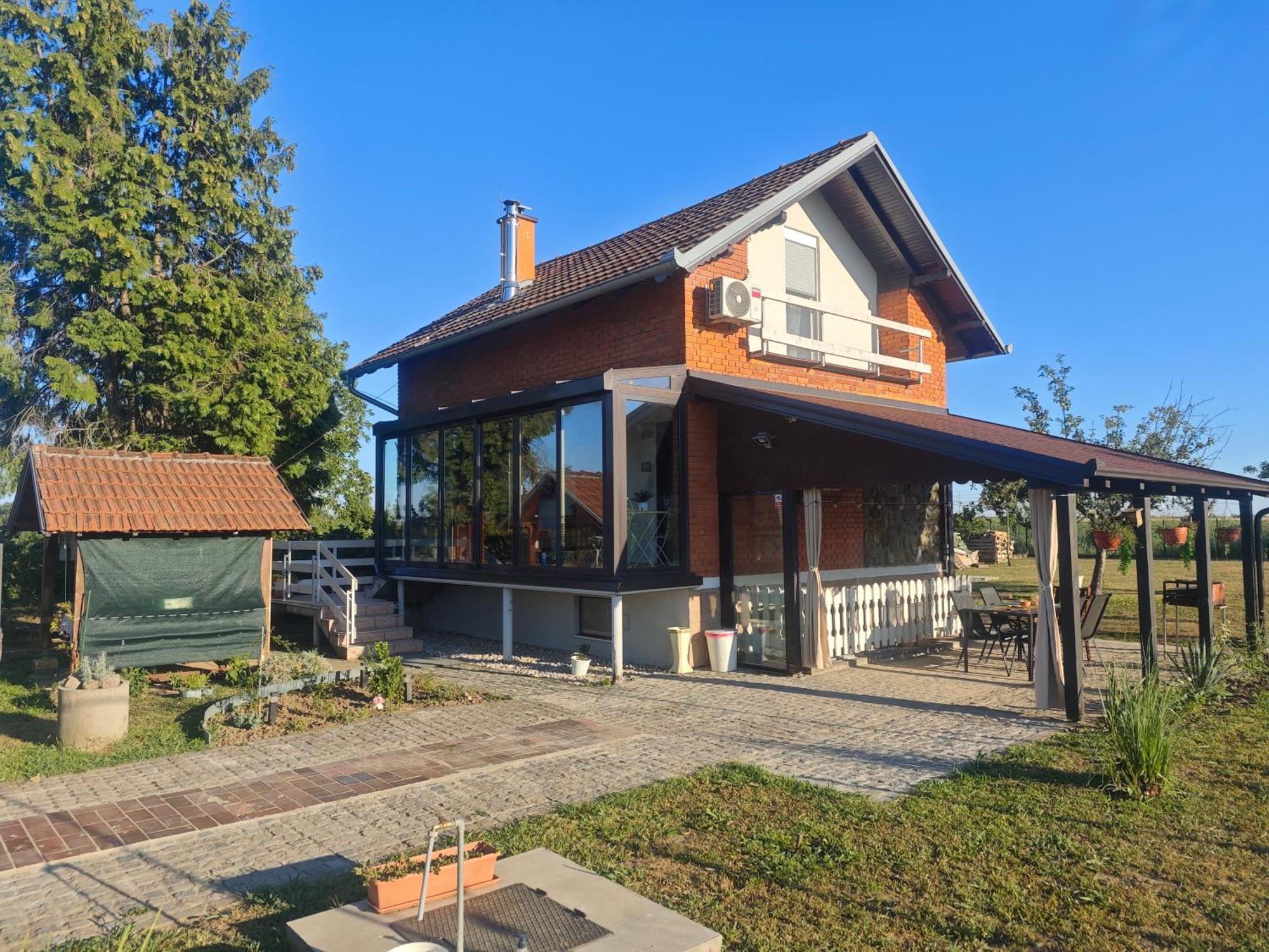 Kuca Za Odmor Bella Villa Sotin Exterior photo